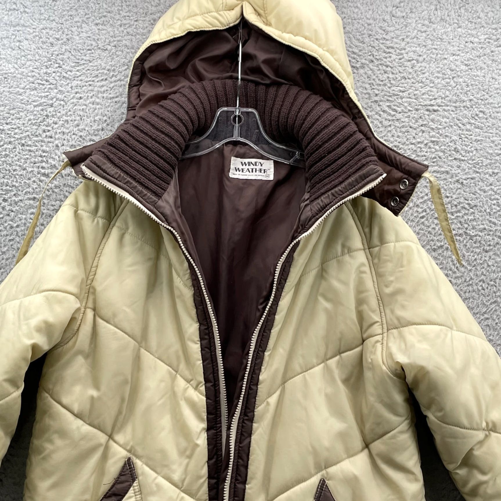 Vintage VINTAGE Windy Weather Coat Womens 16 Beige Insulated Quilt Outdoor Gorp Academia Jacket/Coat Size XXL / US 16-18 / IT 52-54 - 6 Thumbnail