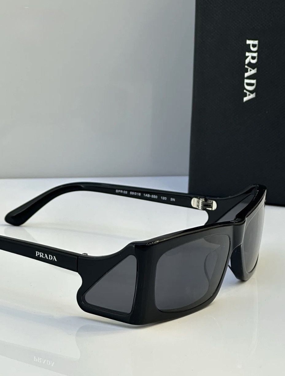 Prada × Streetwear × Vintage NEW Prada Symbole sunglasses PR