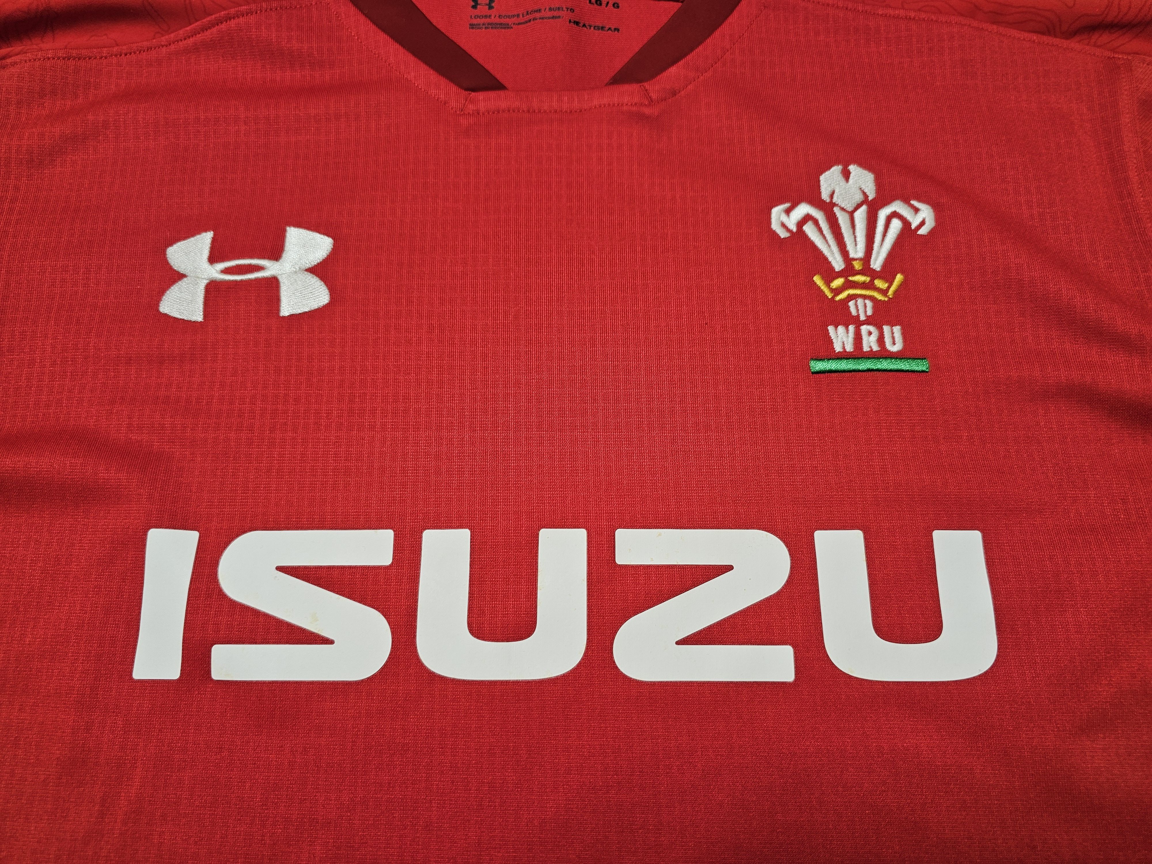 Under Armour WALES RUGBY JERSEY HOME 2019 SHIRT WRU RUGBY JERSEY RED RARE Size US L / EU 52-54 / 3 - 3 Thumbnail