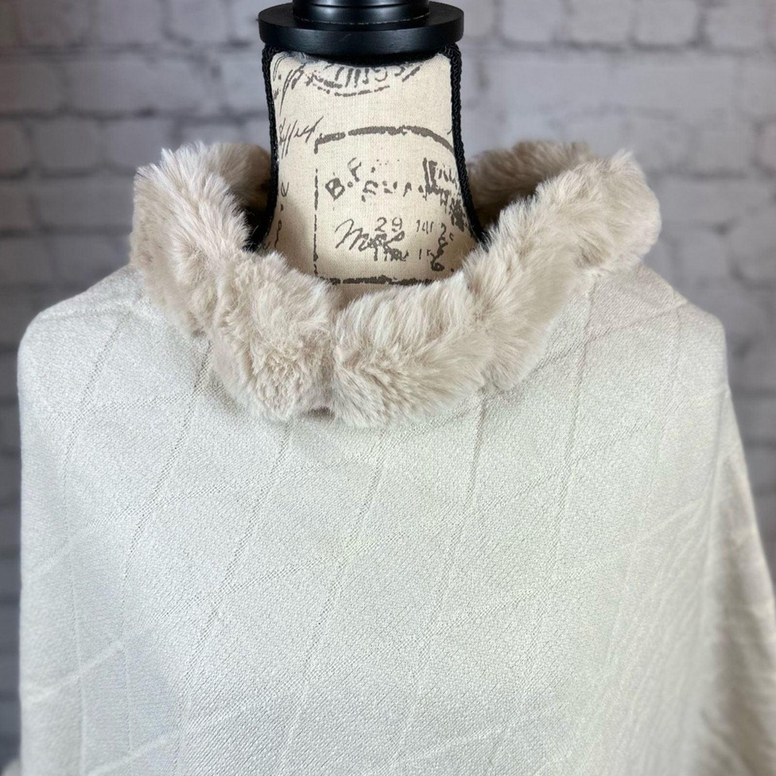 Other Elegant Faux Trim Fringe Poncho - Apricot - Size L (8/10) Size M / US 6-8 / IT 42-44 - 6 Thumbnail