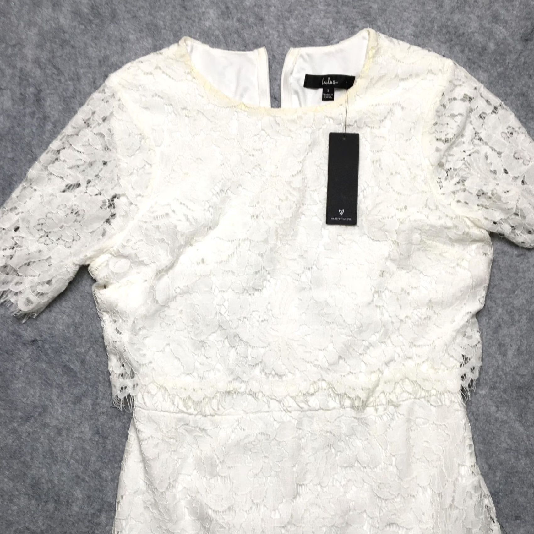 Lulus Lulus Dress Womens Small White Lace Sheath Midi Short Sleeve Wedding Party Size 28" / US 6 / IT 42 - 3 Thumbnail