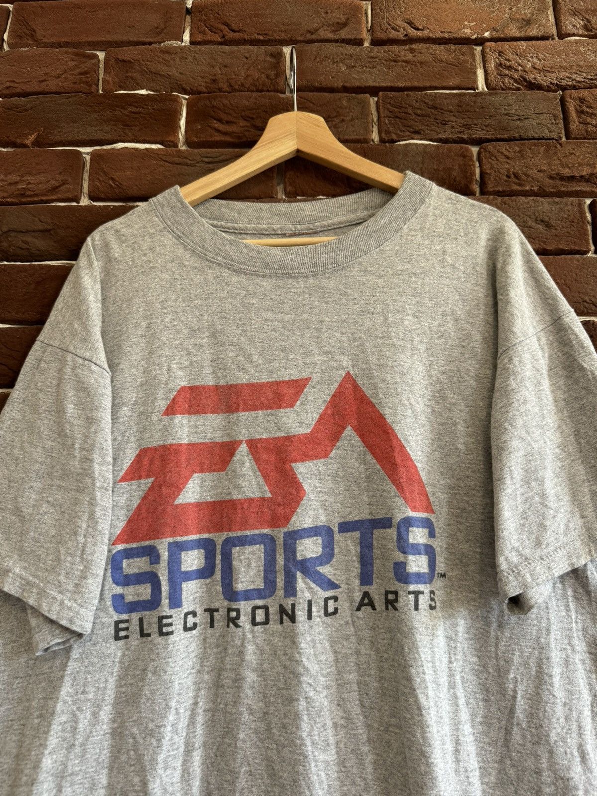 Vintage Vintage 90s EA Sports Electronic Arts Video Game Shirt NHL Size US XL / EU 56 / 4 - 3 Thumbnail