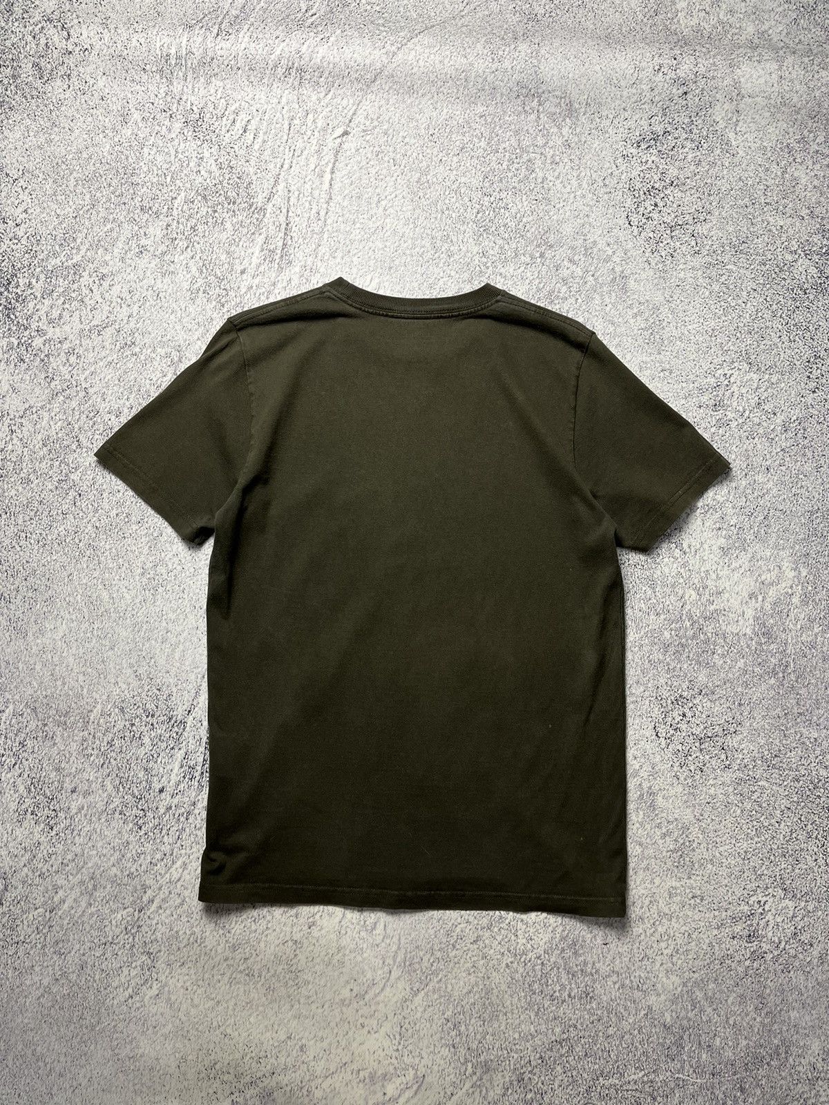 Carhartt Vintage Carhartt Distressed T-shirts Streetwear Y2K Size US S / EU 44-46 / 1 - 12 Thumbnail