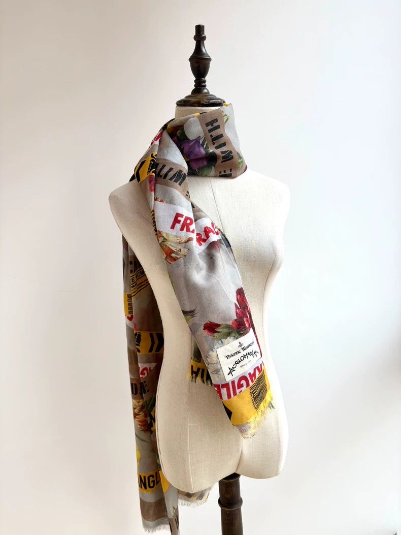 Vivienne Westwood Vivienne Westwood Floral graffiti scarf Size ONE SIZE - 3 Thumbnail