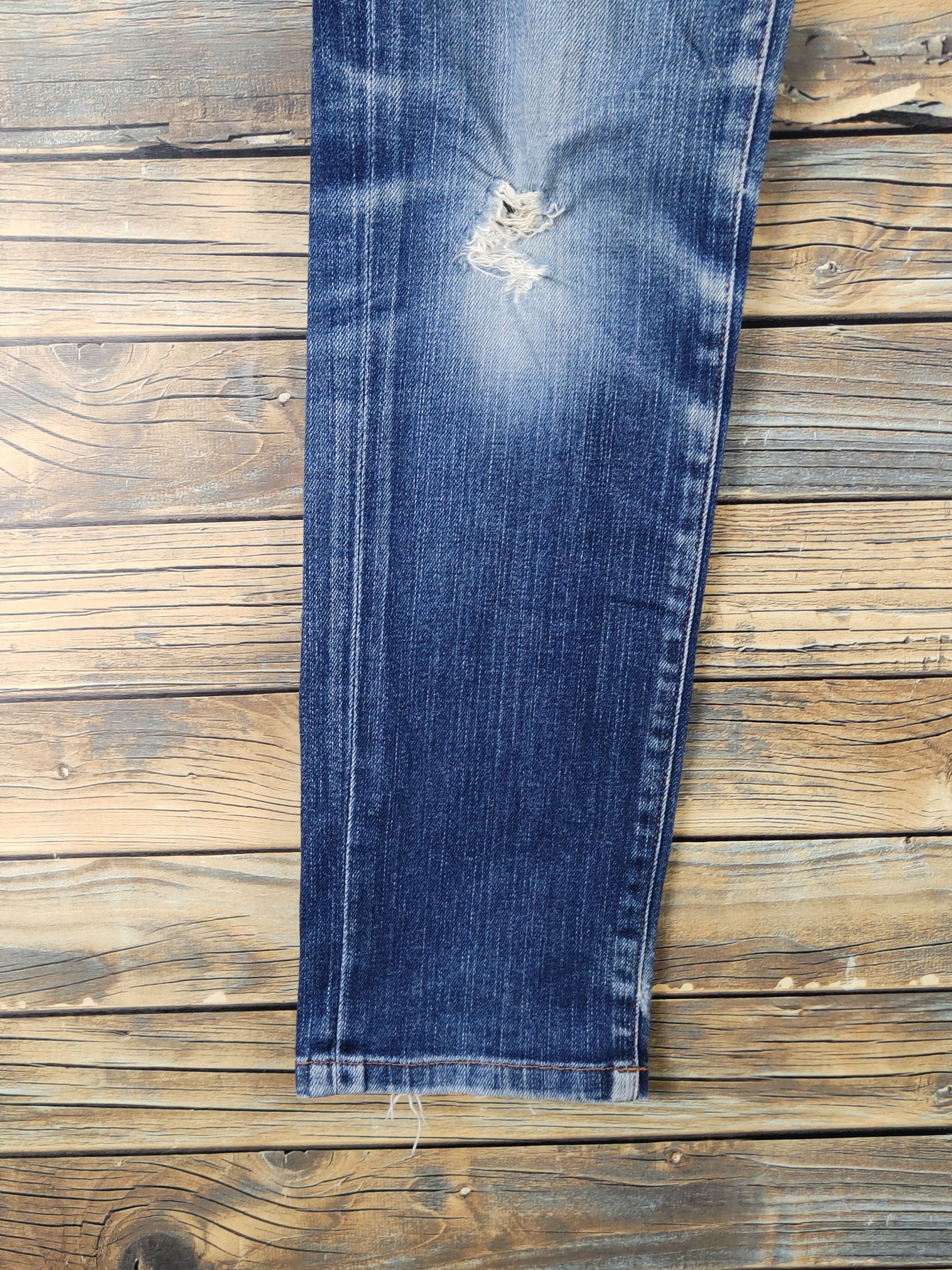 Japanese Brand Uniqlo Dark Blue Distressed Ripped denim Jeans #W1492 Size US 29 - 4 Thumbnail