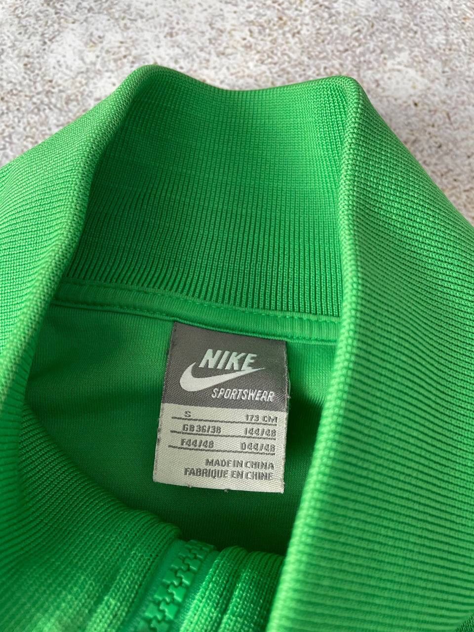 Nike × Vintage Vintage Nike Zip Up Sweatshirt Swoosh Logo Y2K Rare Size US S / EU 44-46 / 1 - 9 Thumbnail