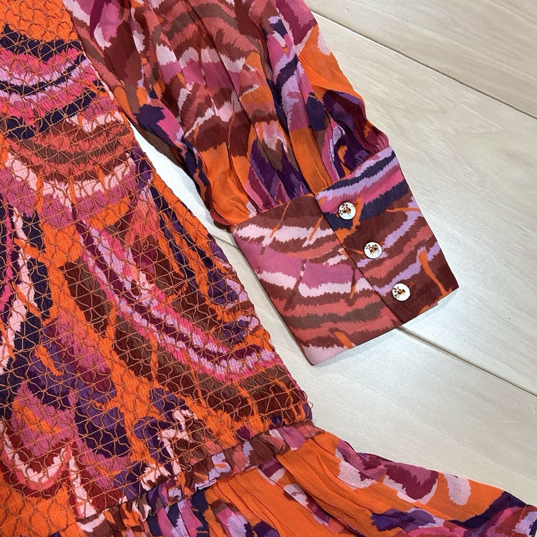 Farm Rio Farm Rio Floral Mini Dress Long Sleeve Women’s M Forest Orange Smocked Lined Viscose Dress Short Balloon Sleeve Women’s Medium Size M / US 6-8 / IT 42-44 - 6 Thumbnail