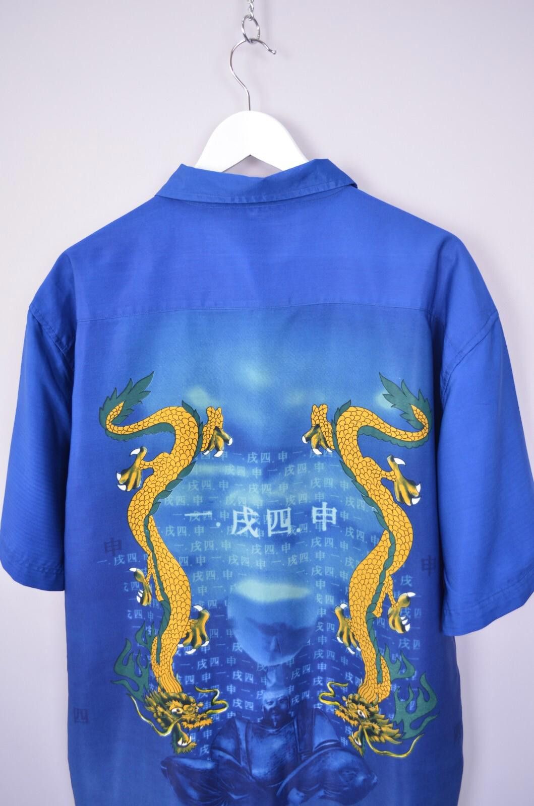 Designer Vintage Anime Dragon Japanese Blue Shirt Size XL AOP 90s Size US XL / EU 56 / 4 - 6 Thumbnail