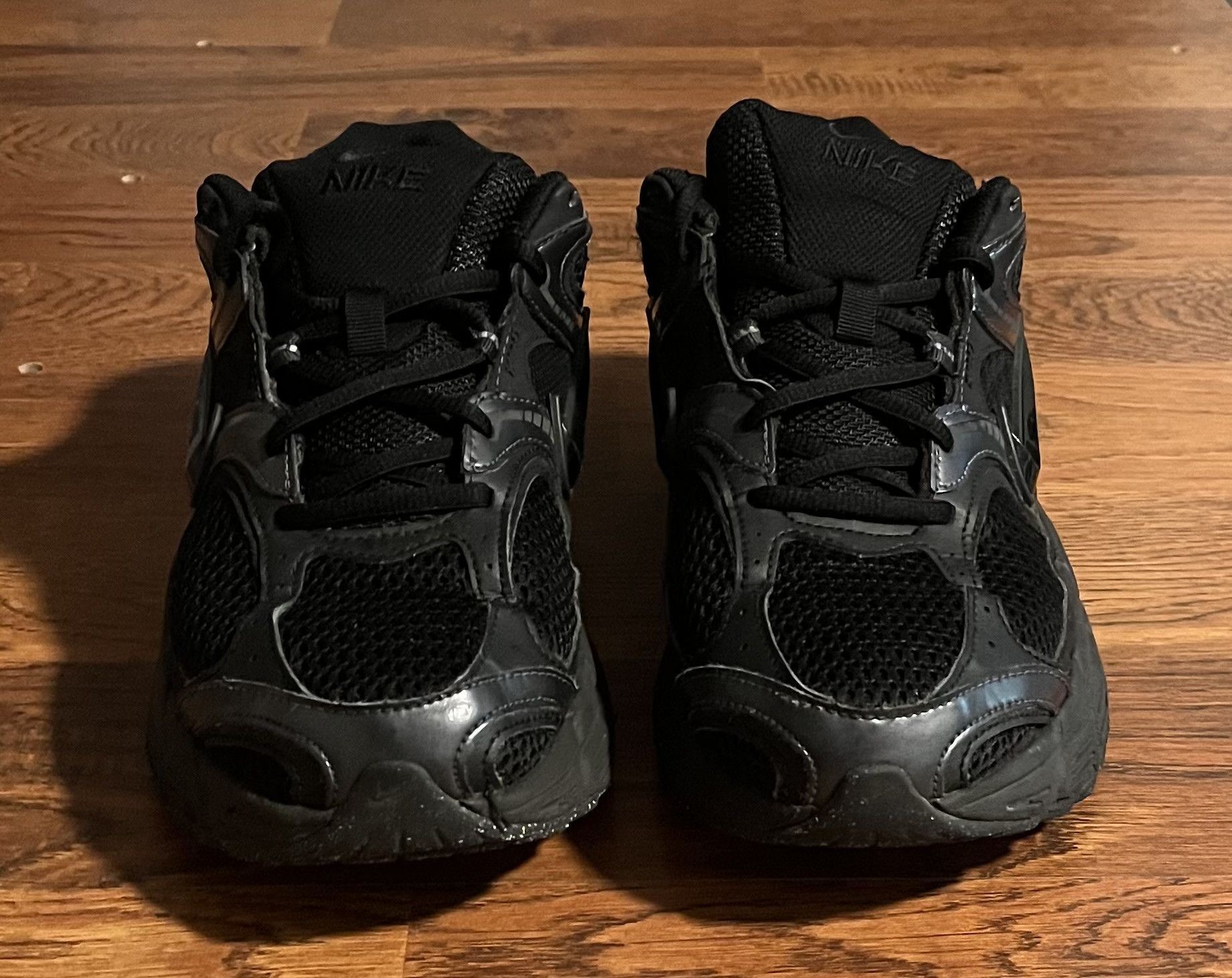 Nike Nike V2K Run Triple Black Anthracite Running Shoes Size US 10 / EU 43 - 4 Thumbnail