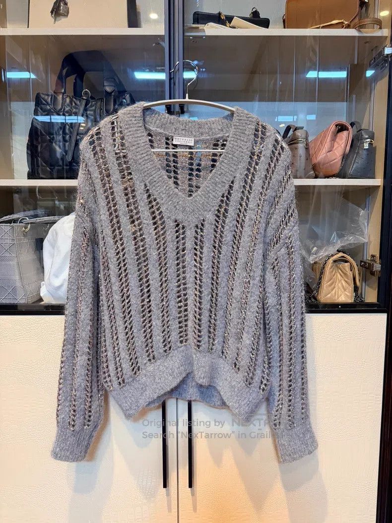 Brunello Cucinelli Brunello Cucinelli Wool V-neck hollow-out knitted top Size M / US 6-8 / IT 42-44 - 1 Thumbnail
