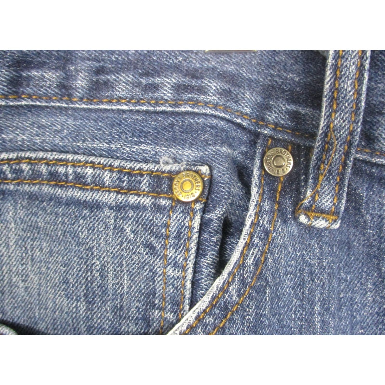 Brooks Brothers Brooks Brothers Jeans Straight Fit Mens 38x32 Blue Medium Wash Denim Stretch Distressed? Pockets Zip Fly Waist 36 Leather Patch 5-Pocket Size US 38 / EU 54 - 4 Thumbnail