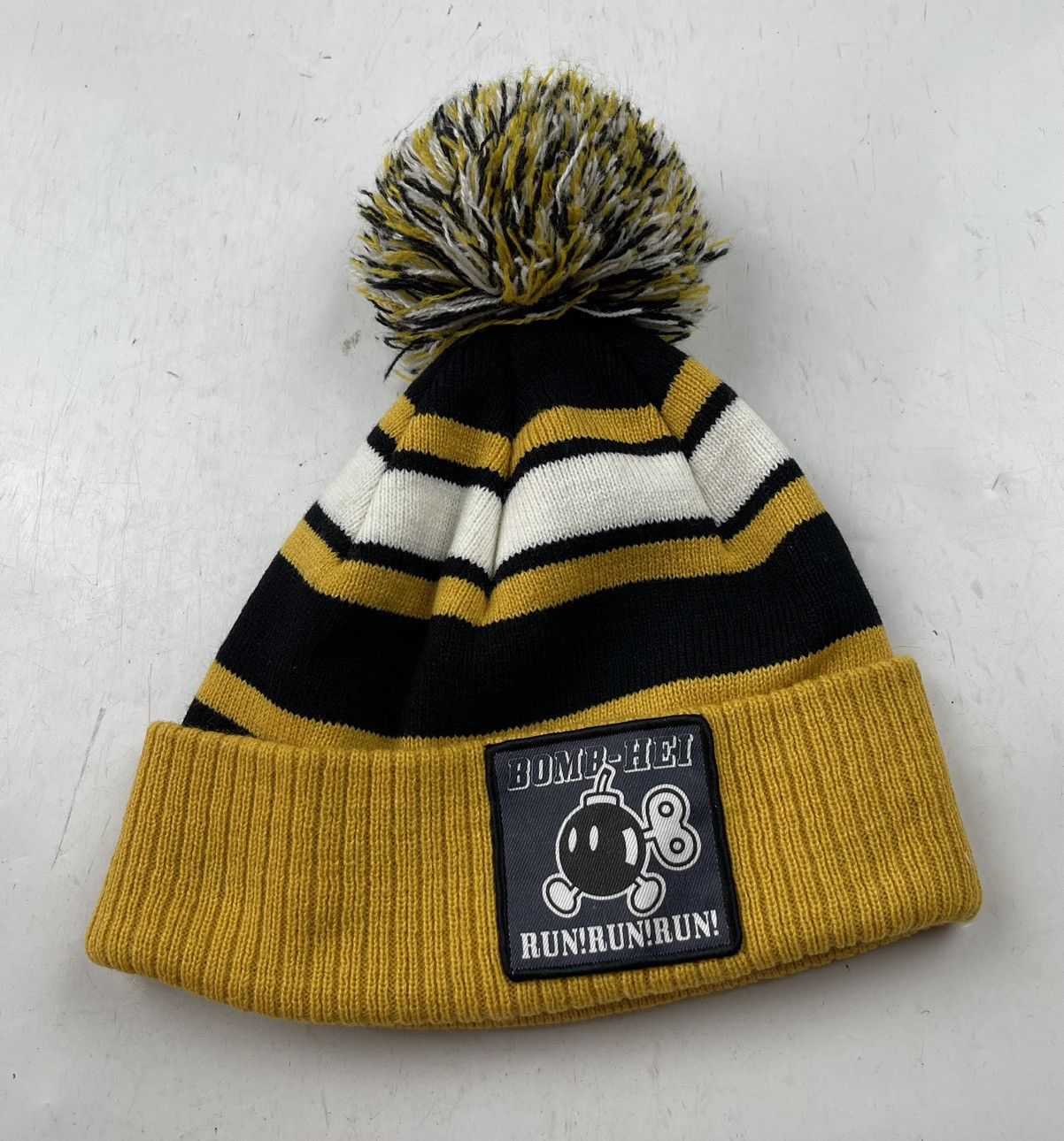Nintendo super mario bomb beanie hat tc44 Size ONE SIZE - 2 Thumbnail