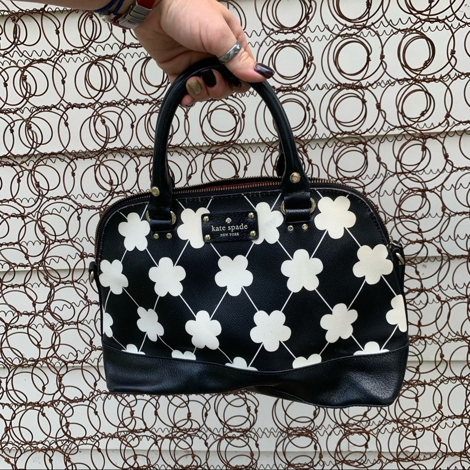 Kate Spade Kate Spade Rachelle Wellesley black floral purse Size ONE SIZE - 1 Thumbnail
