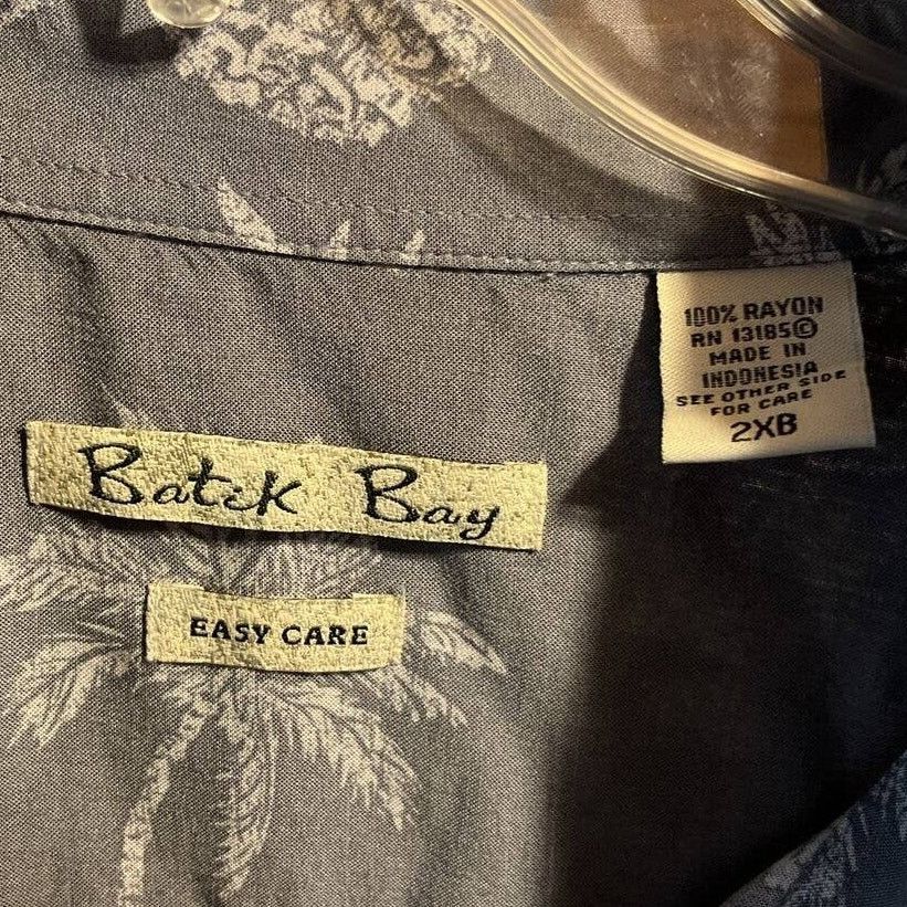 Batik Bay Batik Bay Men 2XB Gray Floral SS Button Rayon Hawaiian Shirt Size US XXL / EU 58 / 5 - 3 Thumbnail