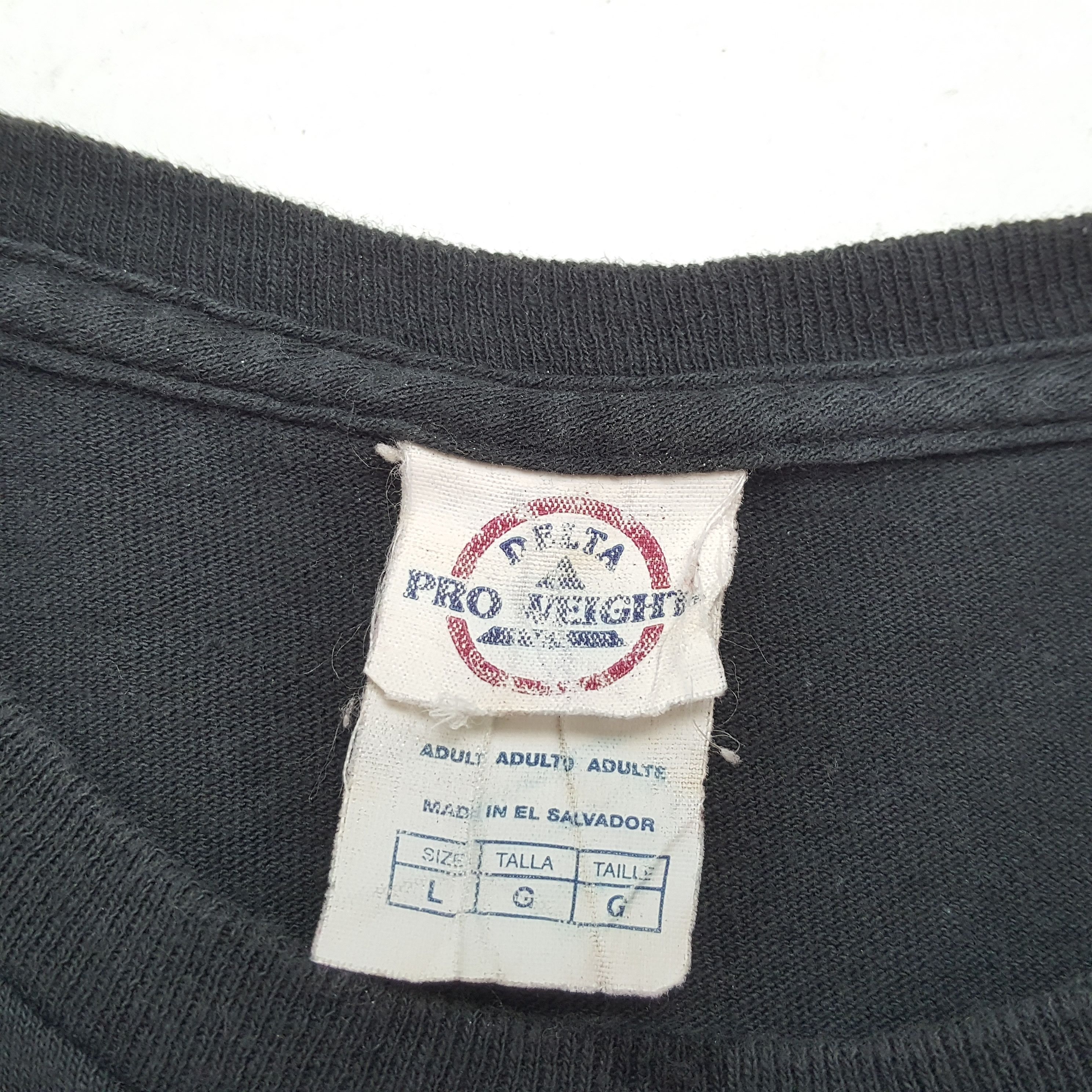 Vintage KFC Making The Colonel Proud Streetwear Style Tshirt Size US L / EU 52-54 / 3 - 8 Thumbnail