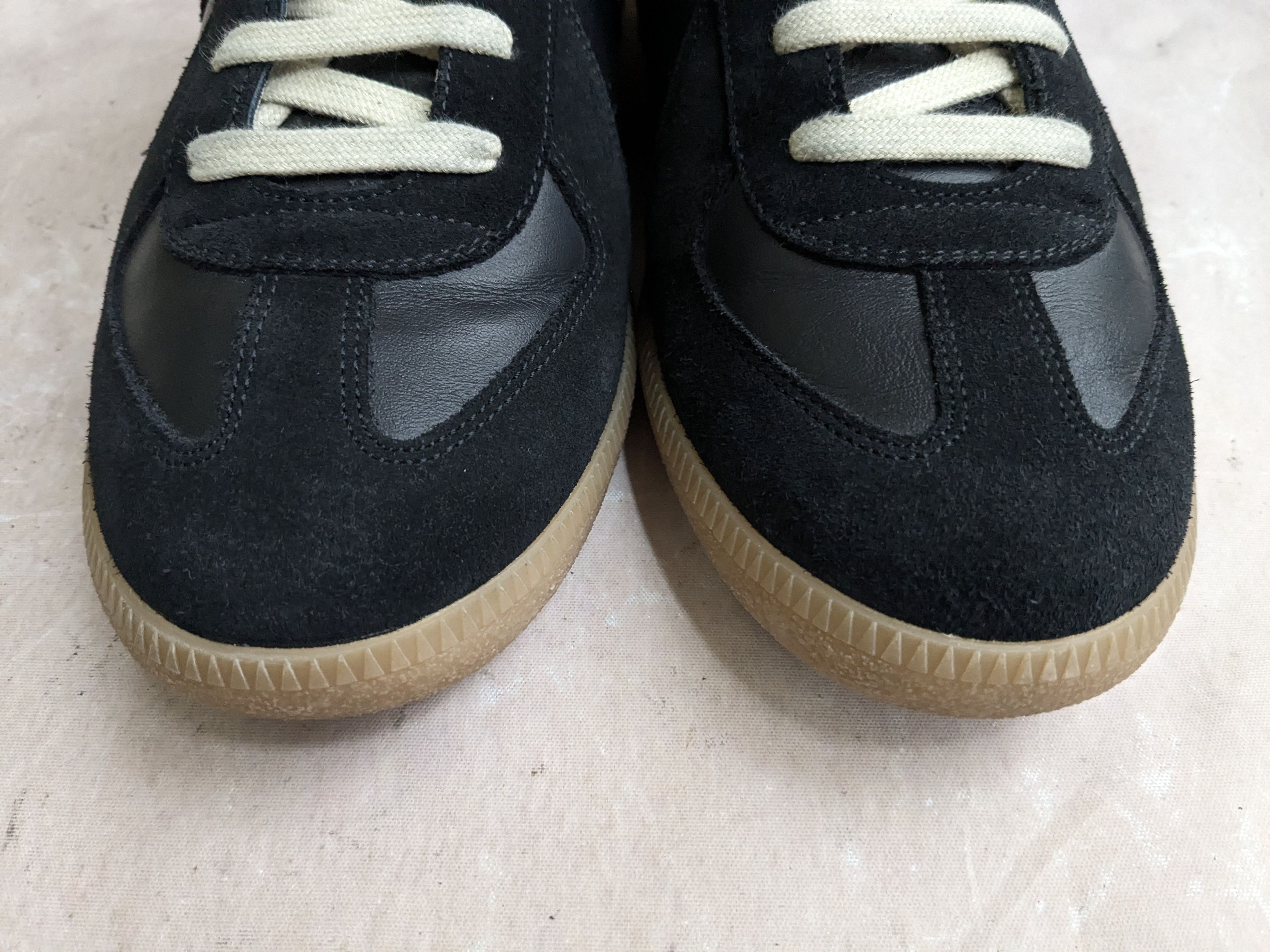 Maison Margiela Maison Margiela GAT Replica Black 12 45 Gum Low Size US 12 / EU 45 - 4 Thumbnail