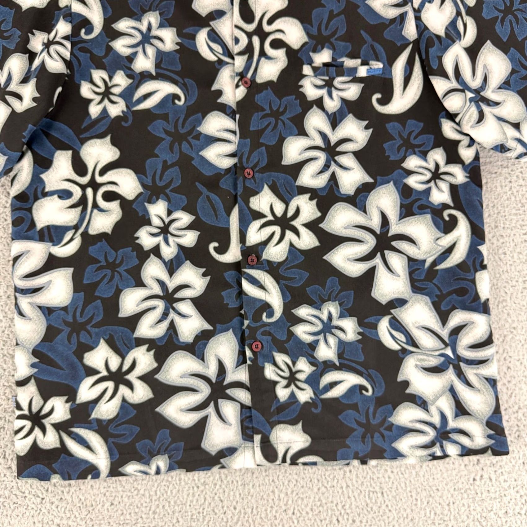Rusty VINTAGE Rusty Button-Up Shirt Mens XL Black Blue Floral Hibiscus Tropical Surf Shirt Size US XL / EU 56 / 4 - 4 Thumbnail
