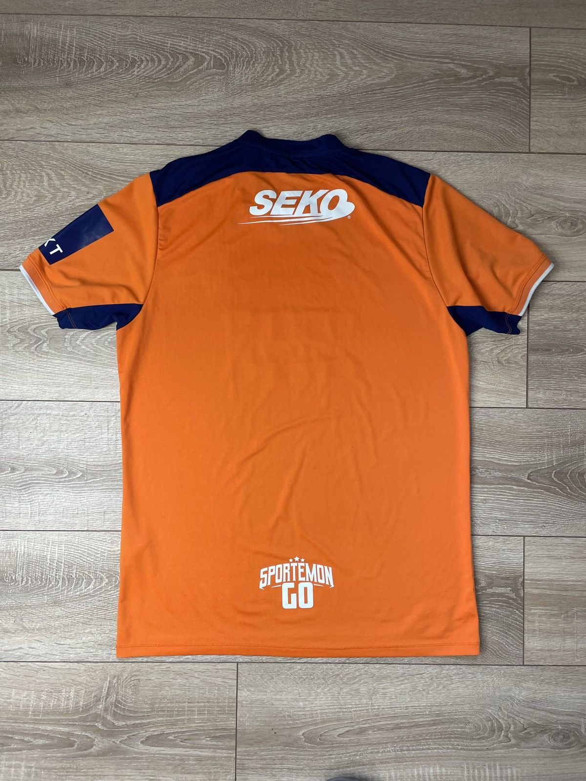 Castore RANGERS 2022/2023 THIRD FOOTBALL SHIRT SOCCER JERSEY L Size US L / EU 52-54 / 3 - 7 Thumbnail