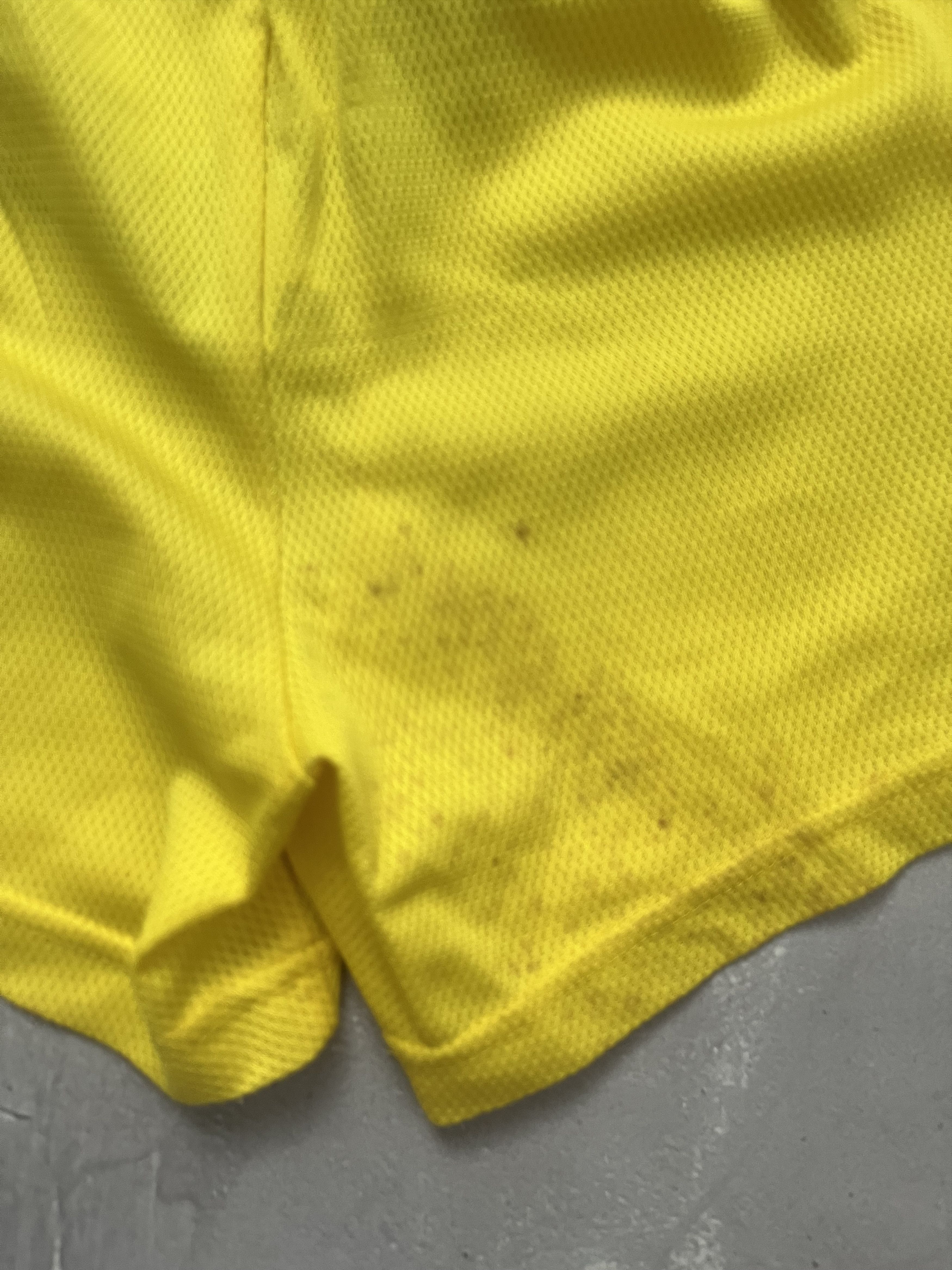 Reebok Liverpool Home football Shorts Reebok Yellow Men Size 26 Size US 26 / EU 42 - 6 Thumbnail