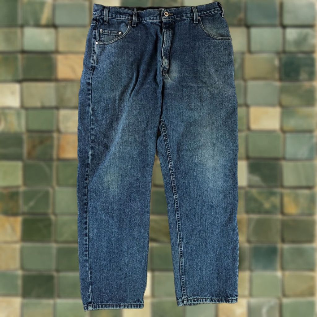 Levi's Levi's Silvertab Jeans Straight Relaxed Blue Made USA Men 38x32 38x31 Inseam 31 Vintage? Size US 38 / EU 54 - 1 Thumbnail