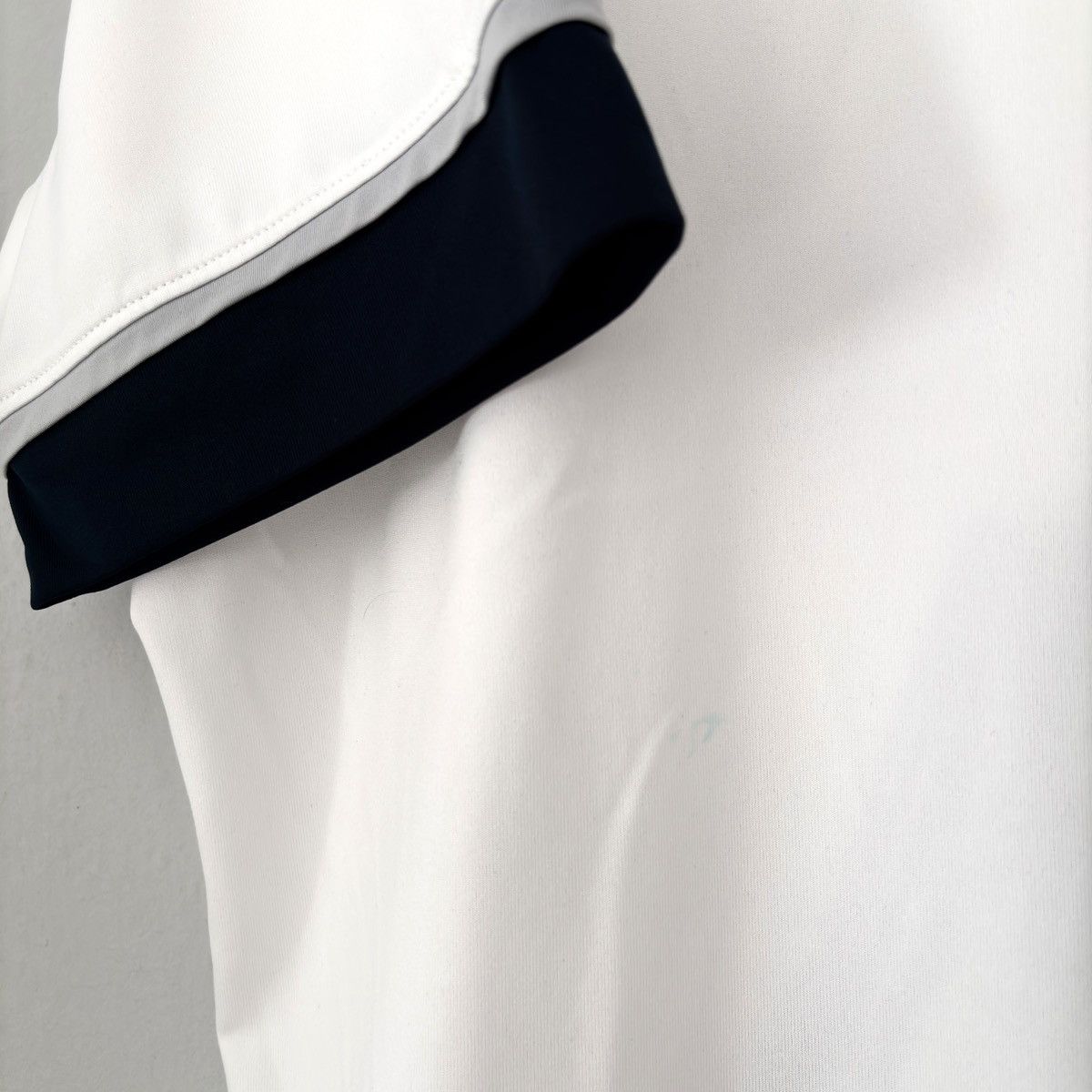 Puma 2015 2016 Tottenham Hotspur Home Kit Shirt Soccer Jersey Tee Size US L / EU 52-54 / 3 - 7 Thumbnail