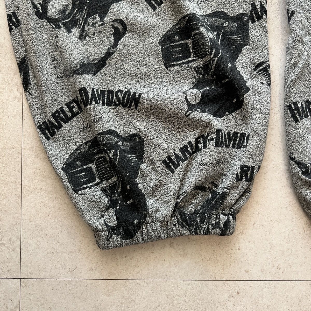 Harley Davidson Vintage 90s Harley Davidson Engine AOP Sweatpants Size US 34 / EU 50 - 5 Thumbnail