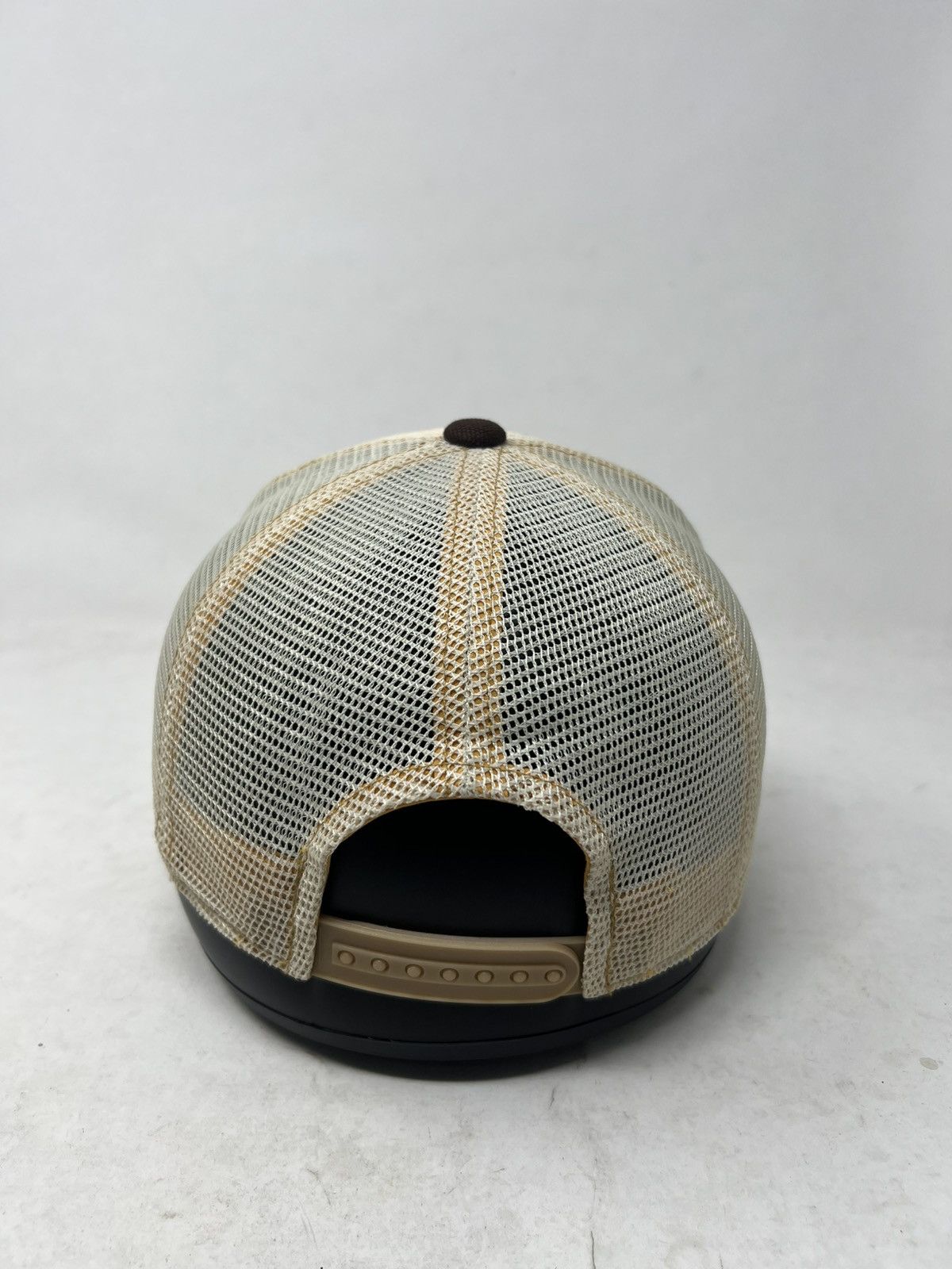 Japanese Brand 'Be Bold with Gonna Be Rainy' Trucker Hat Size ONE SIZE - 4 Thumbnail