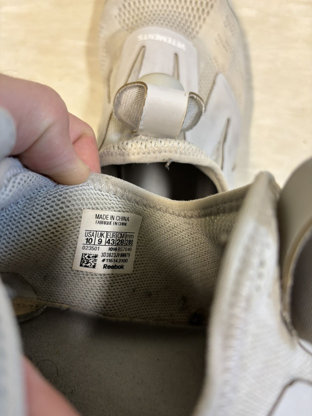 Reebok × Vetements VETEMENTS Reebok Pump Size US 10 / EU 43 - 5 Thumbnail
