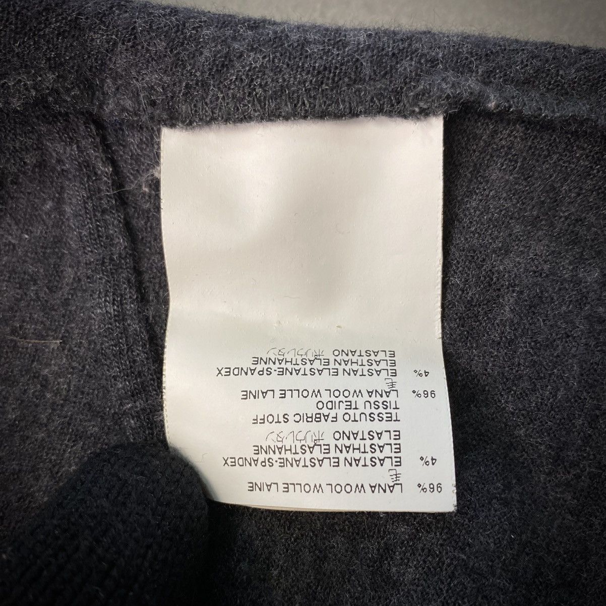 Maison Margiela Wool asymmetric sweater S Size S / US 4 / IT 40 - 4 Thumbnail