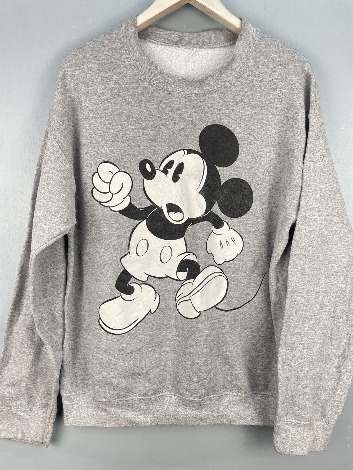 Disney Vintage 90s Mickey Mouse sweatshirt Size US L / EU 52-54 / 3 - 3 Thumbnail