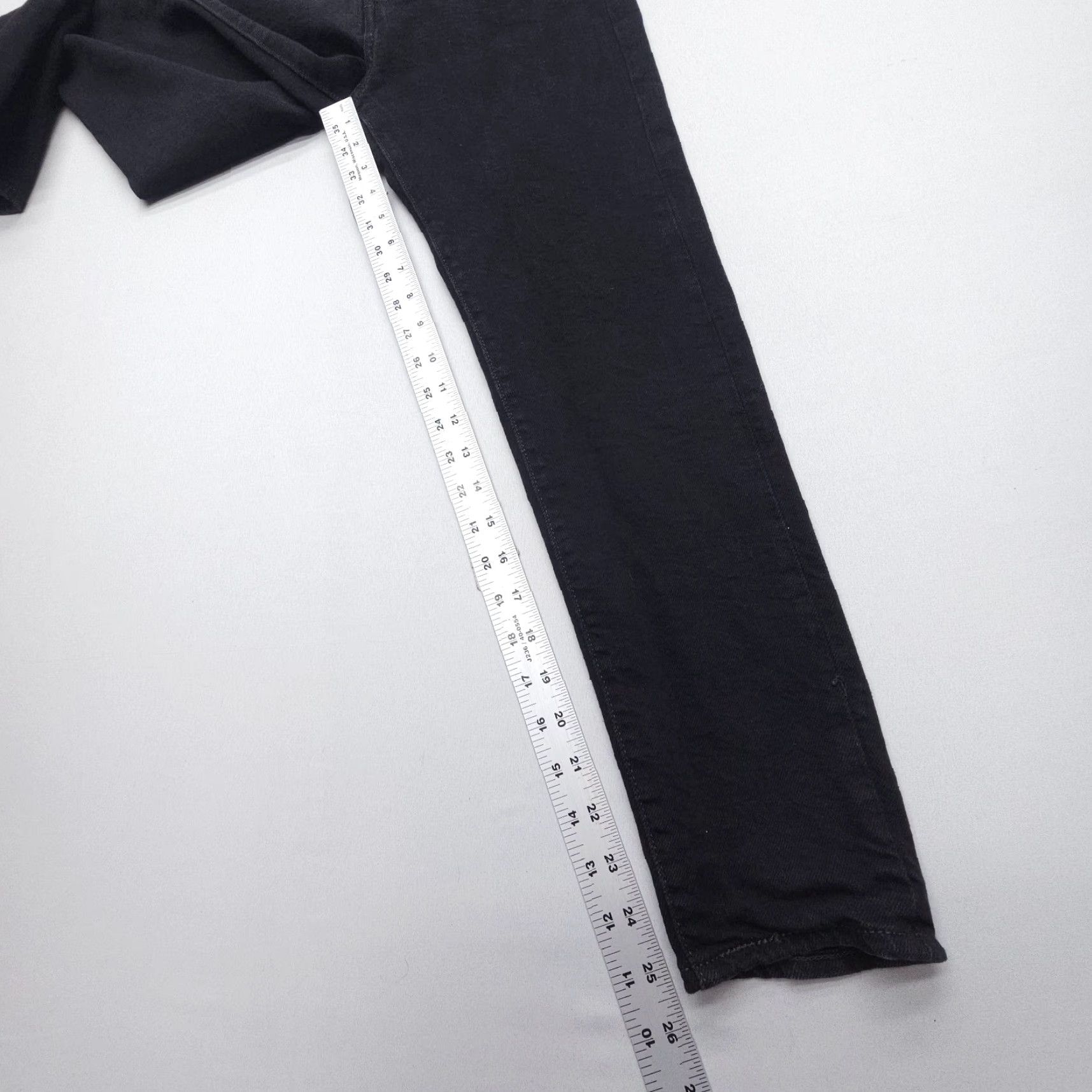 Levi's Levi's Wedgie Skinny Jeans Womens Size 27 Black High Rise Button Fly Stretch Size 27" / US 4 / IT 40 - 4 Thumbnail