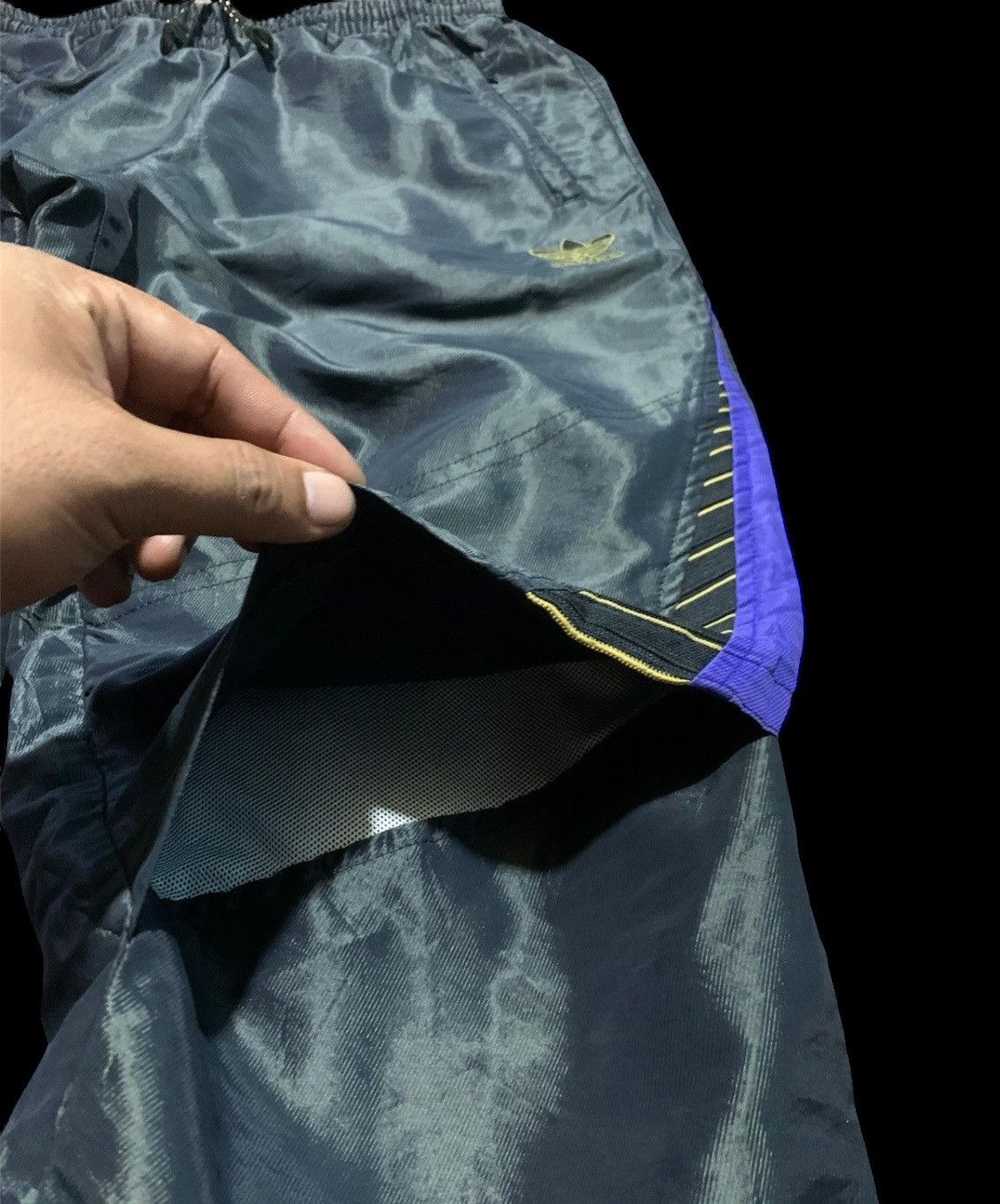 Adidas × Vintage Vintage 90s Adidas trackpants Size US 30 / EU 46 - 4 Thumbnail