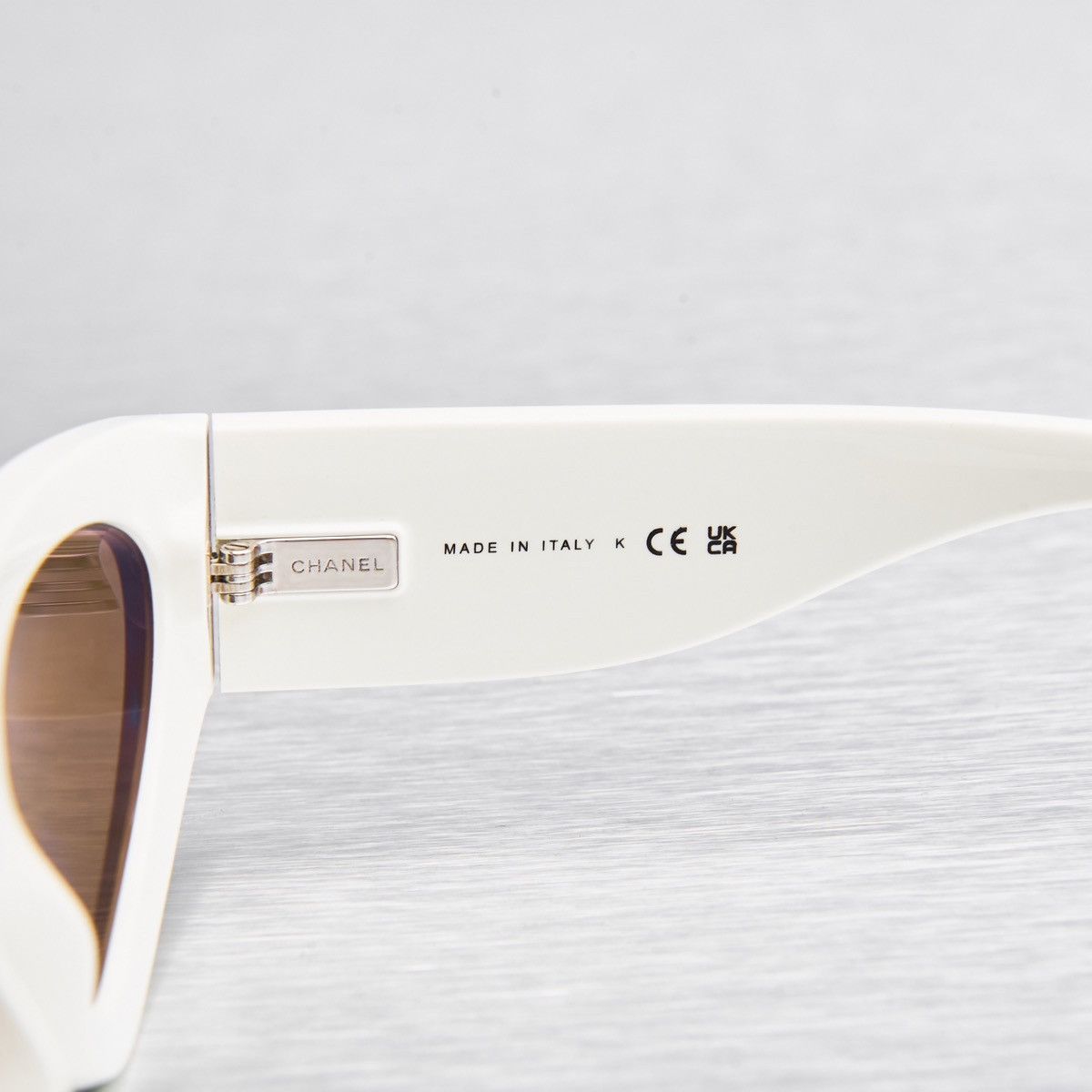Chanel CHANEL 0CH6056 165653 SUNGLASSES Size ONE SIZE - 4 Thumbnail