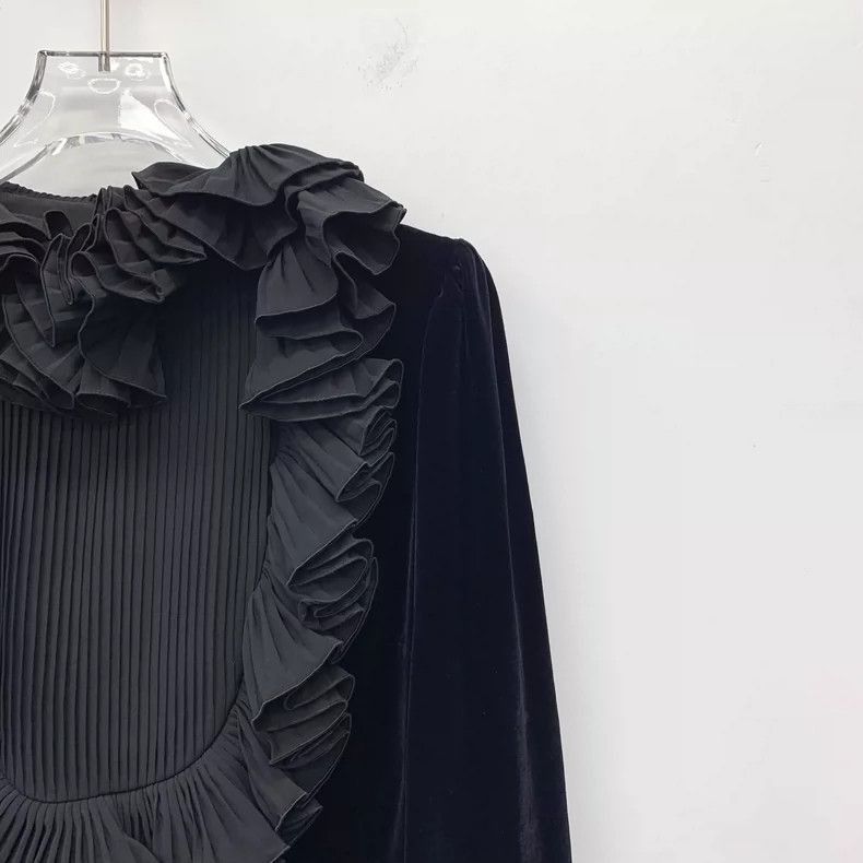 Gucci Gucci Black Ruffled Long Sleeve Dress Size 42-2506 Size L / US 10 / IT 46 - 3 Thumbnail