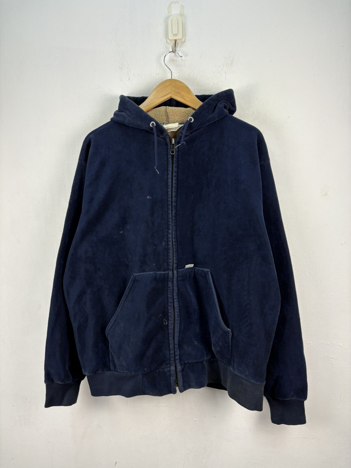 Carhartt Vintage 90s Carhartt Velvet Saeatshirt Hoodie Jacket Size US L / EU 52-54 / 3 - 1 Thumbnail