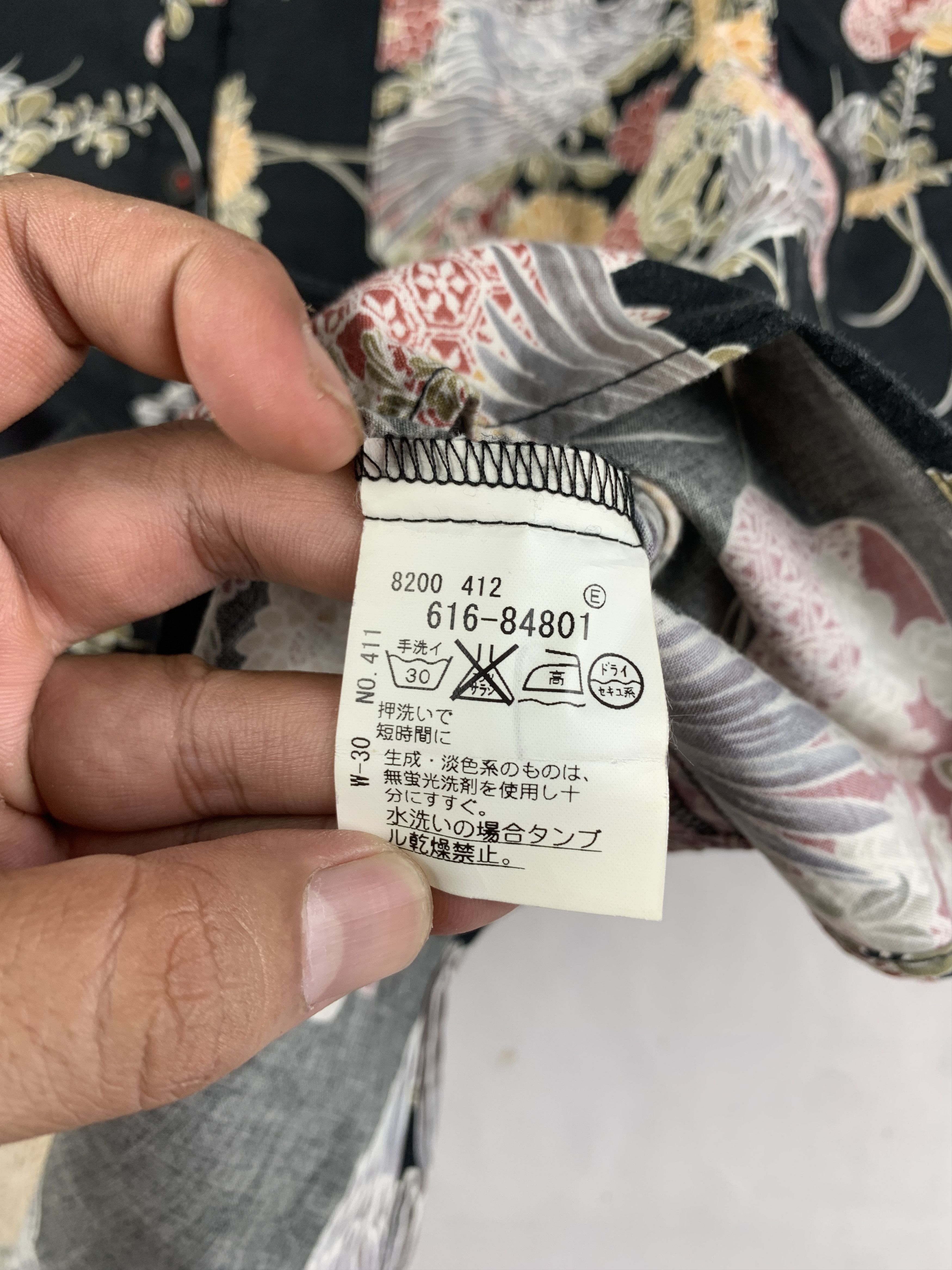 Takeo Kikuchi 2000s Takeo Kikuchi Eagle Traditional Art Shirt (M) Size M / US 6-8 / IT 42-44 - 10 Thumbnail