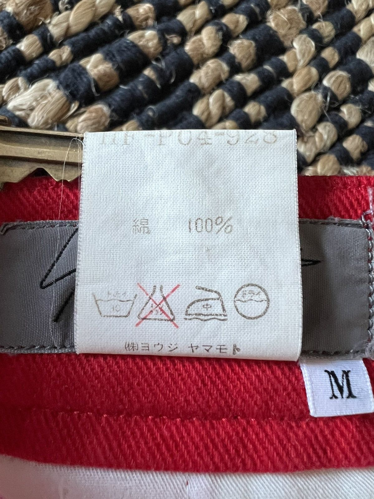Yohji Yamamoto Yohji Yamamoto Pour Homme SS96 Red Medallion Pleated Pants Size US 32 / EU 48 - 7 Thumbnail