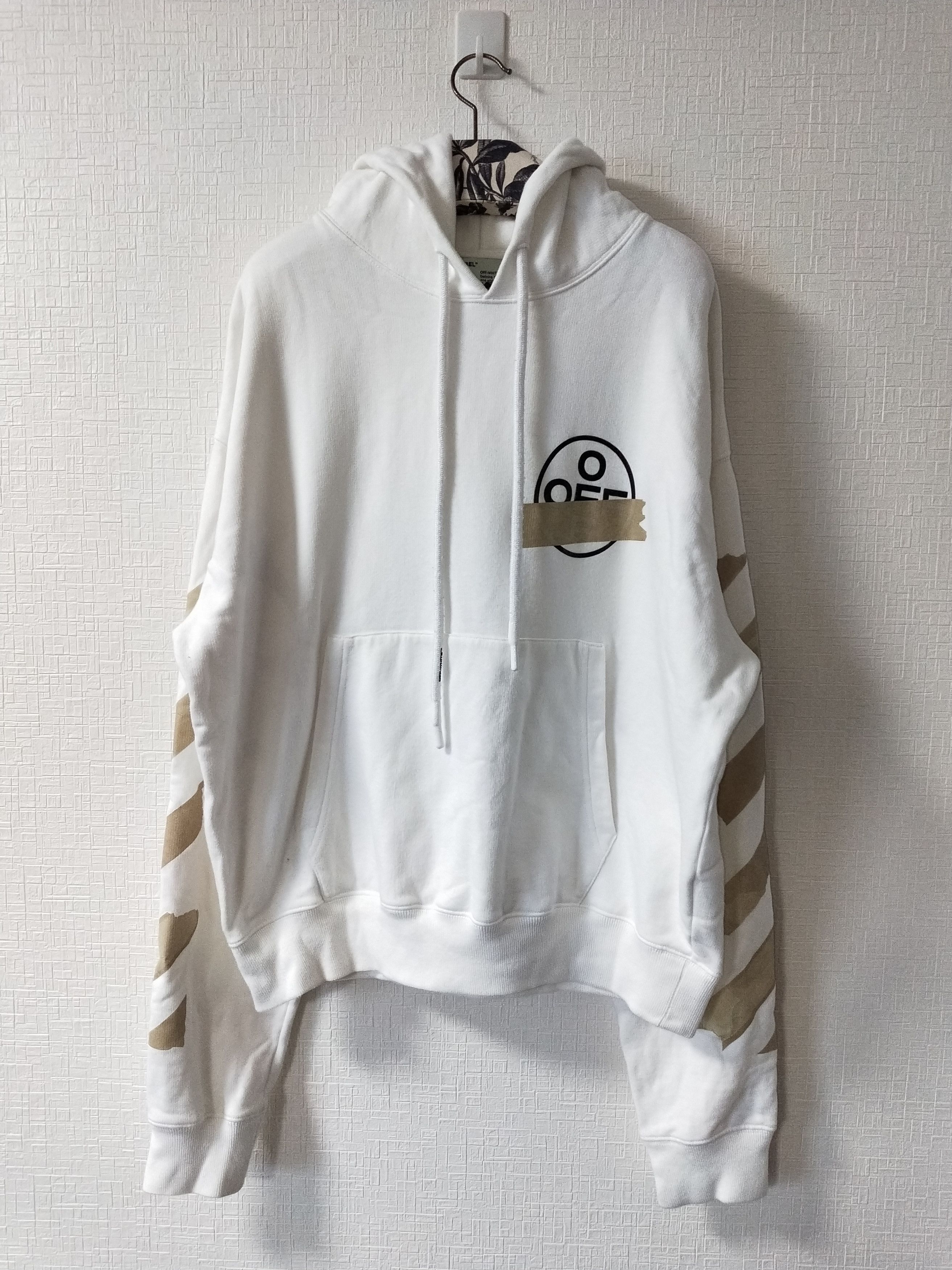 Off-White Gold Tape Arrow Hoodie Size US M / EU 48-50 / 2 - 2 Thumbnail