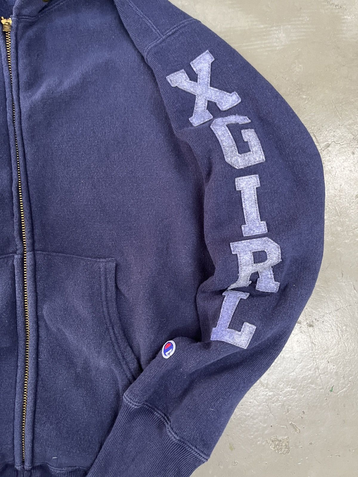Champion Vintage Sunfaded Champion Xgirl Reverse Weave Zipper Hoodie Size US M / EU 48-50 / 2 - 4 Thumbnail