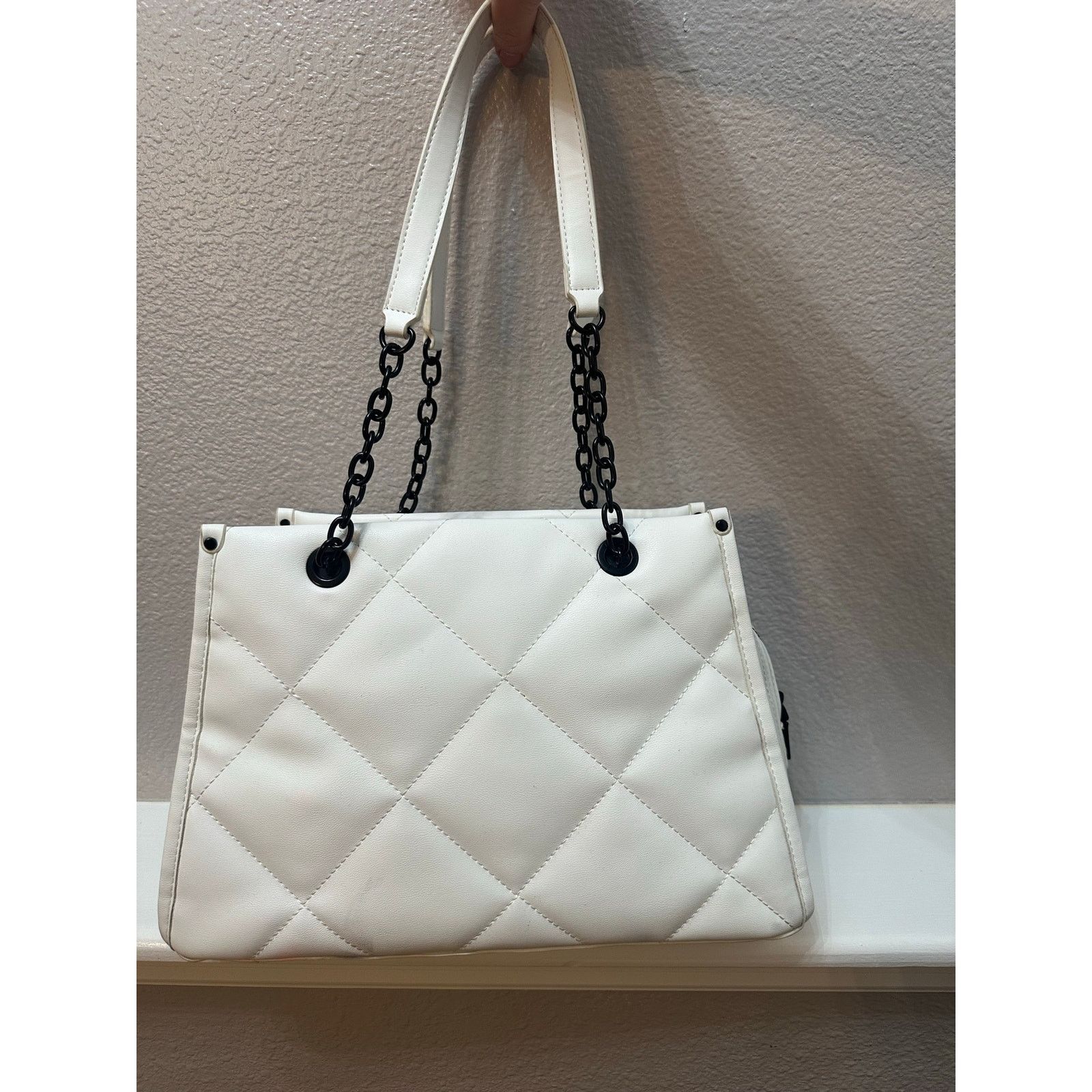Steve Madden Steve Madden White Quilted Edgy Moto Tote Bag Size ONE SIZE - 2 Thumbnail
