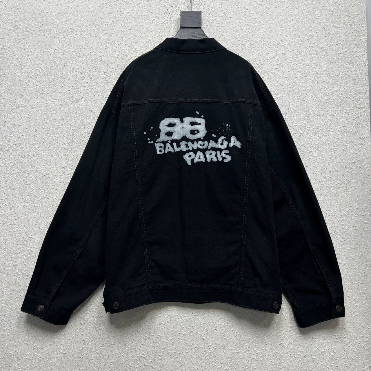 Balenciaga balenciaga graffiti logo denim jacket Size US M / EU 48-50 / 2 - 2 Thumbnail