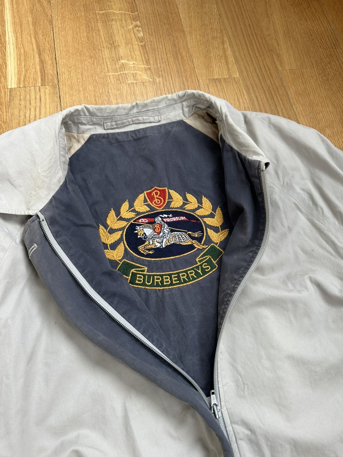 Vintage 90’s Burberry Jacket Big Inside Logo