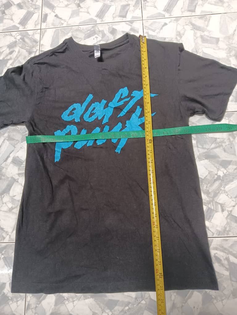 Band Tees Rare vintage Y2K daft punk alive world tour 2006 tshirts Size US S / EU 44-46 / 1 - 6 Thumbnail