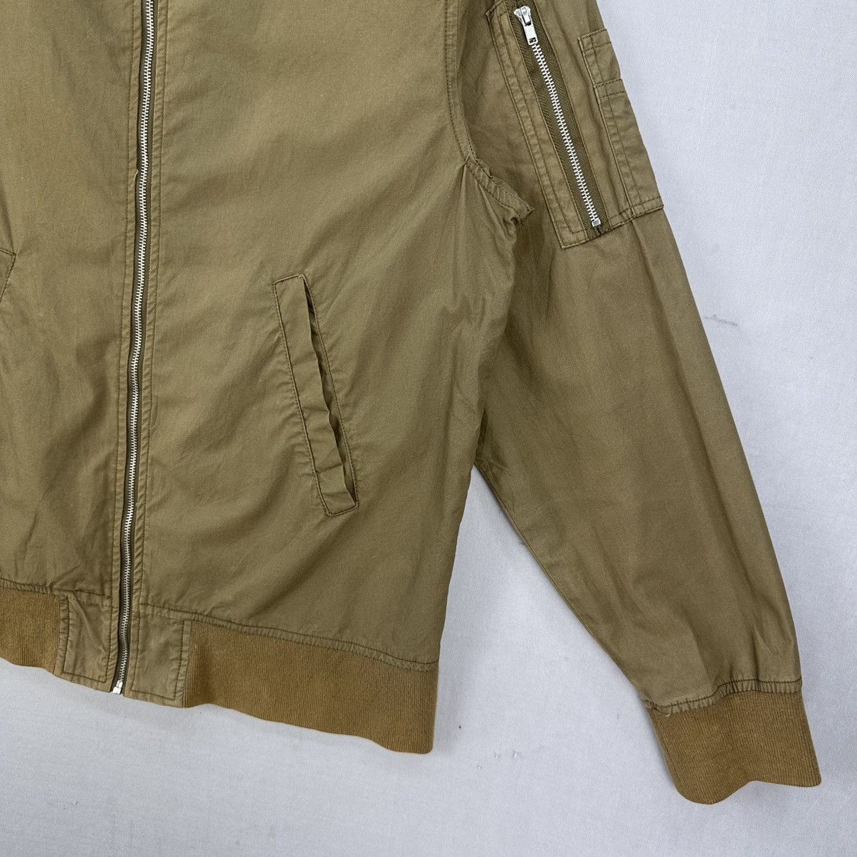 Japanese Brand Bomber Jacket Fine Clothes Superior Quality Japanese Brand Size US S / EU 44-46 / 1 - 3 Thumbnail