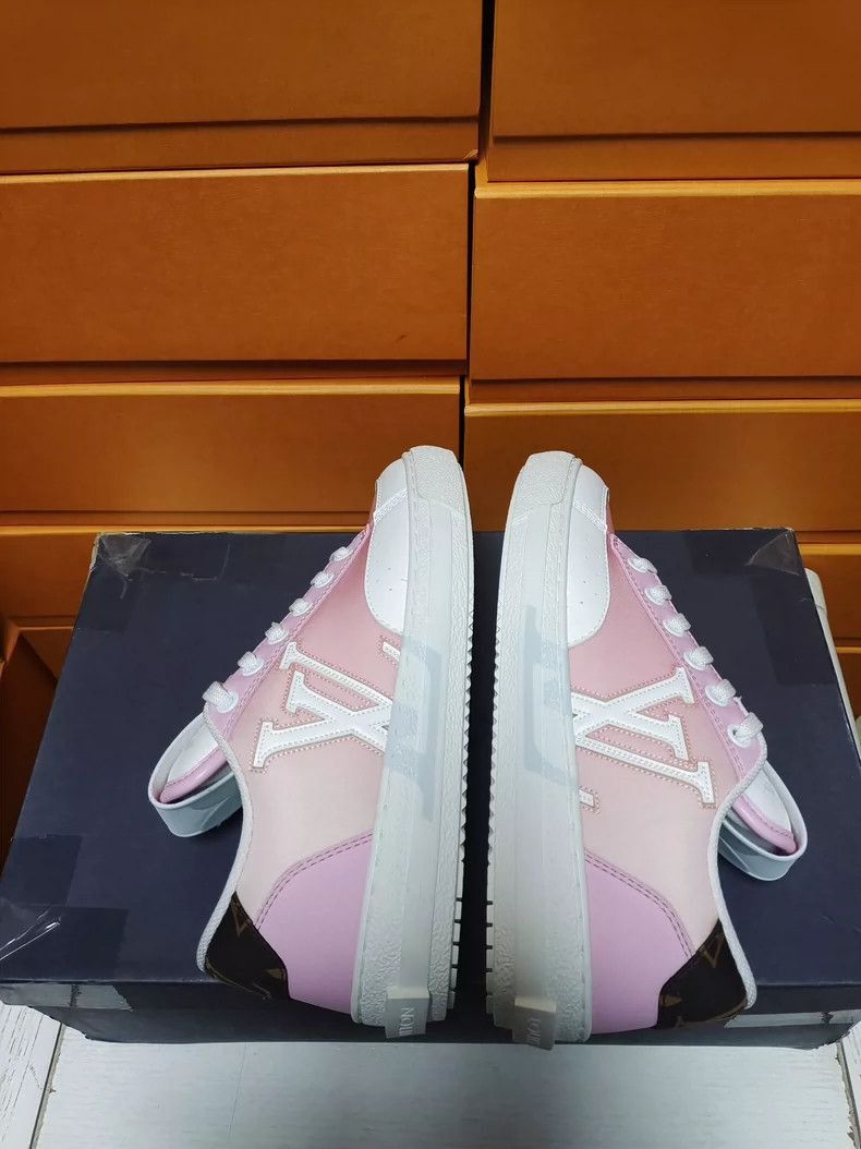 Louis Vuitton Louis Vuitton Louis Vuitton Low Top LaceUp Women's Shoes-2 Size US 5 / IT 35 - 6 Thumbnail