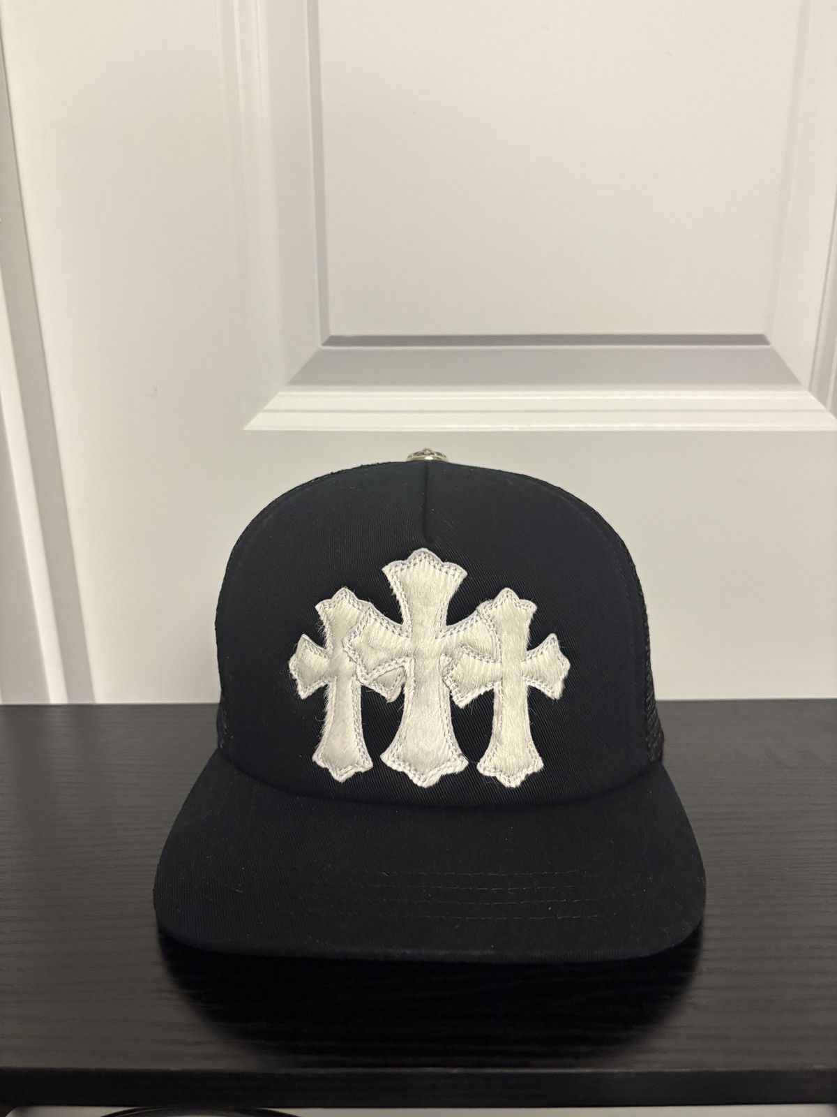 Chrome Hearts Chrome Hearts Cemetery Cross White Calf Hair Hat Size ONE SIZE - 1 Thumbnail