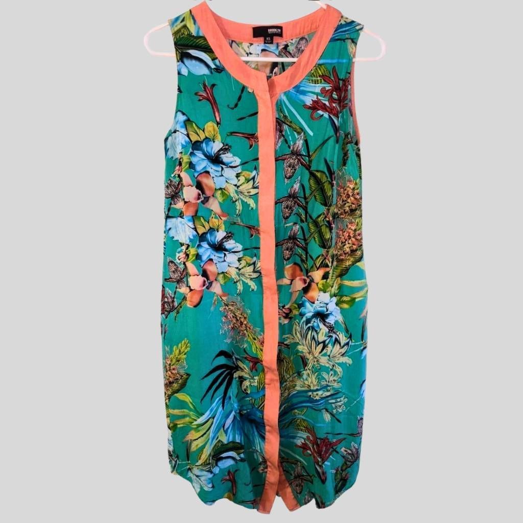 Brooklyn Industries Brooklyn Industries Dress XS Tropical Floral Rayon Teal Beac Size XS / US 0-2 / IT 36-38 - 1 Thumbnail