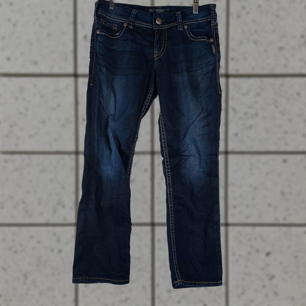 Silver Jeans Co. Silver Jeans Suki Capri Jeans W27 Dark Wash Stretch Denim Mid Rise Cropped Blue 5-Pocket Zip Button Womens Regular Size 27" / US 4 / IT 40 - 1 Thumbnail