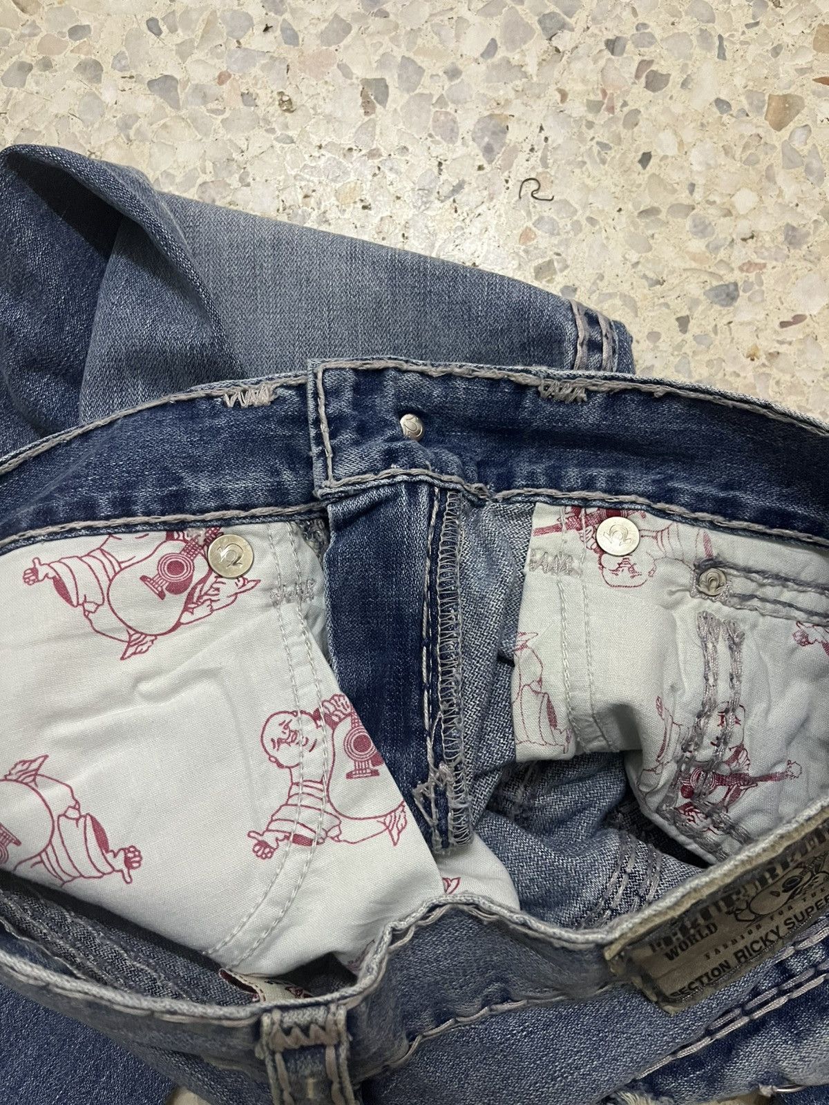 True Religion Vintage Y2K Japanese brand True religion light blue wash Size US 32 / EU 48 - 9 Thumbnail