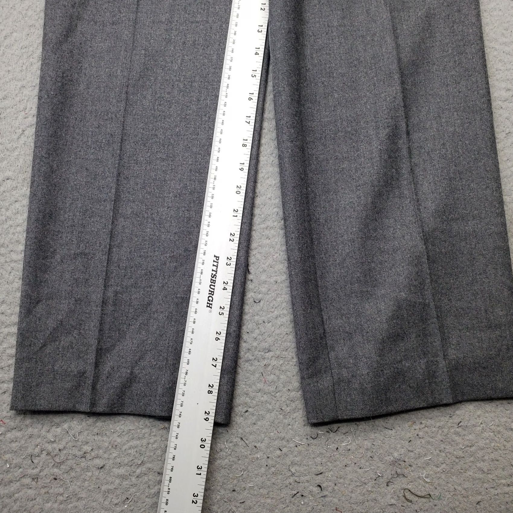 Jaeger Jaeger Women's 12 Gray Flat Front Straight Leg Ankle Pants - Dress/Business Form Size 34" / US 12 / IT 48 - 4 Thumbnail
